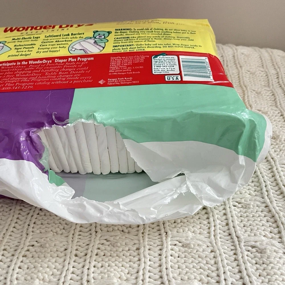 Wonderdry Vintage Bear Plastic Diapers Sz SMALL Diapers Pack Of 36 New Born 14lb